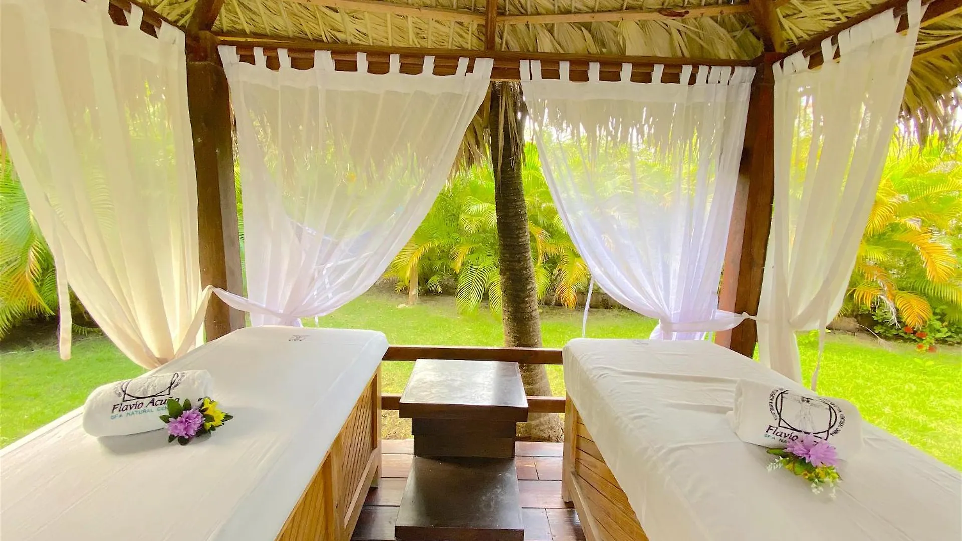 Sol Caribe Suites - Playa Los Corales - Beach Club, Wifi, Swimming Pool Punta Cana 5*,  Dominican Republic