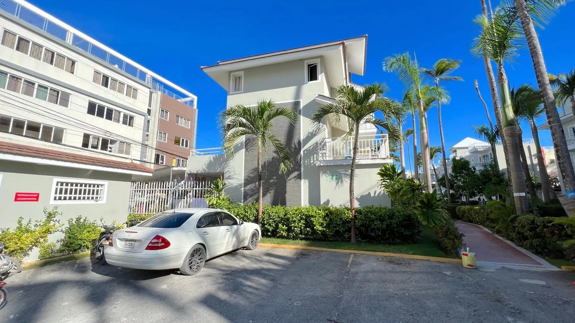 ***** Hotel Sol Caribe Suites - Playa Los Corales - Beach Club, Wifi, Swimming Pool Punta Cana Dominican Republic