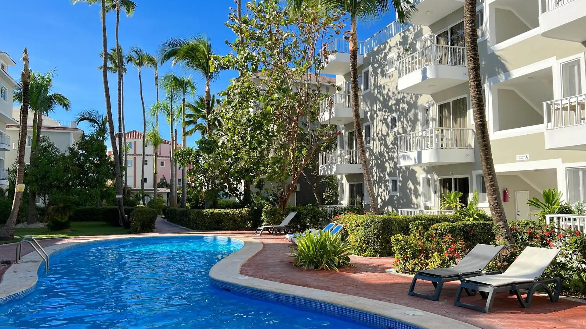 Sol Caribe Suites - Playa Los Corales - Beach Club, Wifi, Swimming Pool Punta Cana
