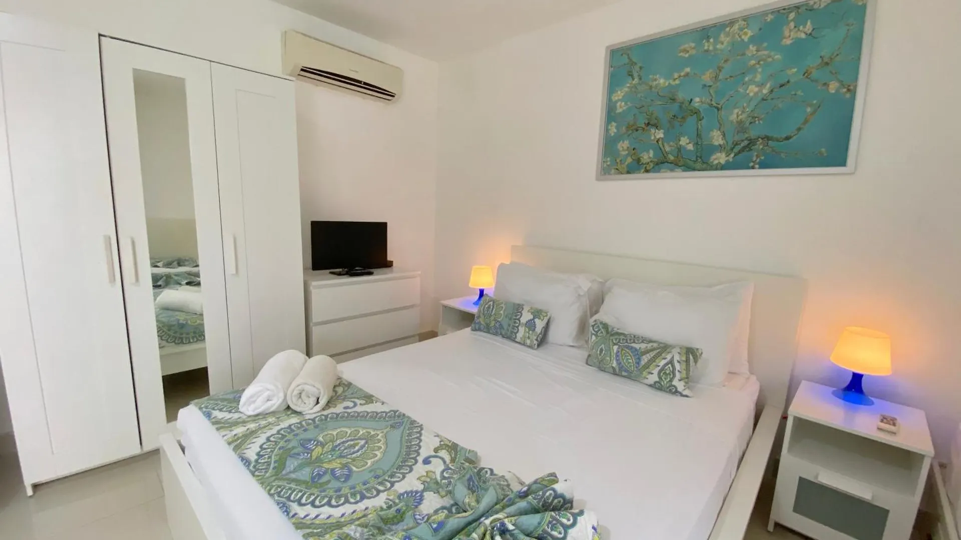 Hotel Sol Caribe Suites - Playa Los Corales - Beach Club, Wifi, Swimming Pool Punta Cana